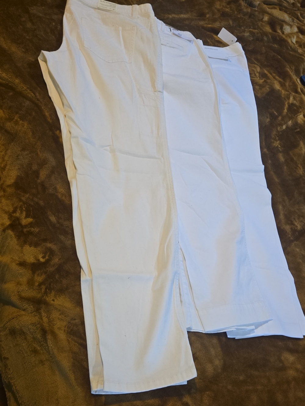 3 Pair 2 White  1 Cream Pants - Classic Clean Look Nwt